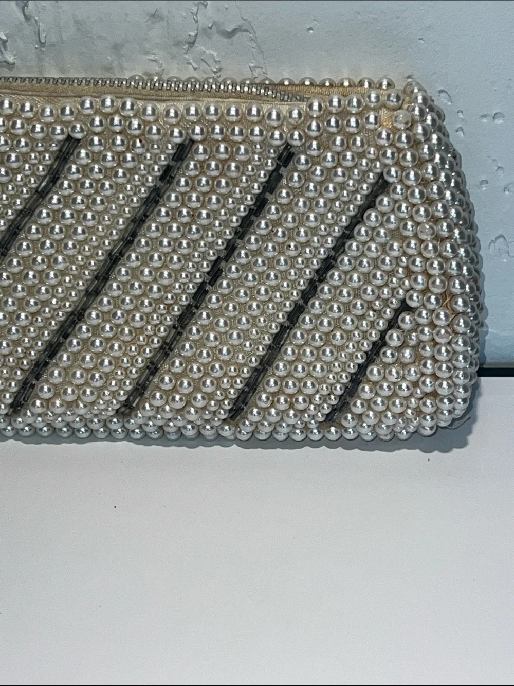 N/A sophisticated cream